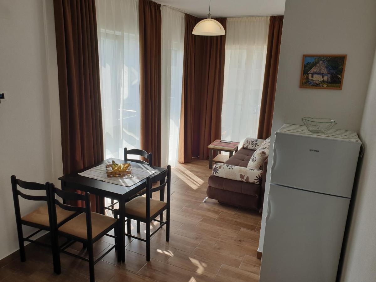 Lucia'S Apartment Сутоморе Экстерьер фото